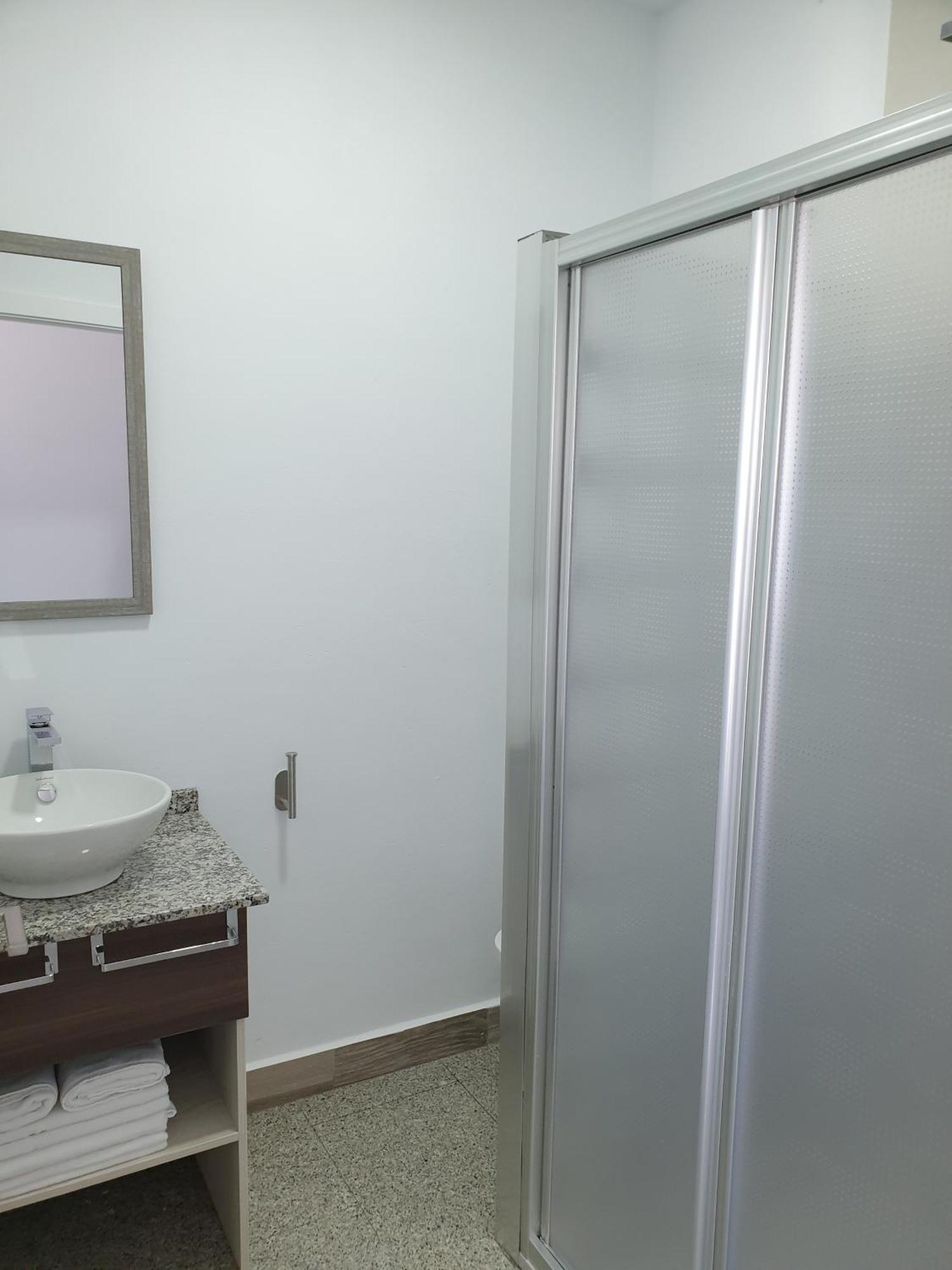 Meson Hostal La Cabana Medellín Buitenkant foto